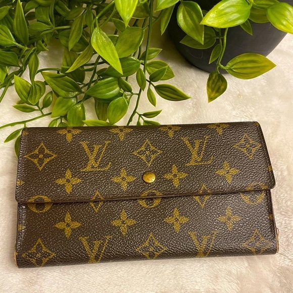 Authentic LOUIS VUITTON Monogram Porte Monnaie Carte Credit Wallet M61652 LV